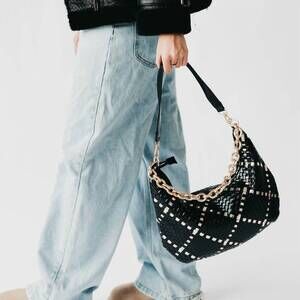 NEW PRETTY SIMPLE women's sienna slouchy woven shoulder bag in gold metallic dia